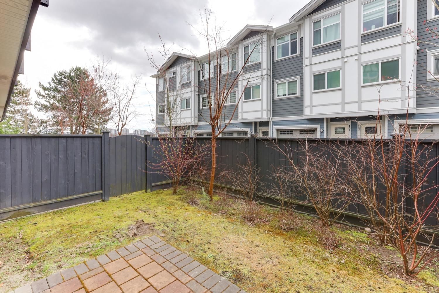 Listing Image 21
