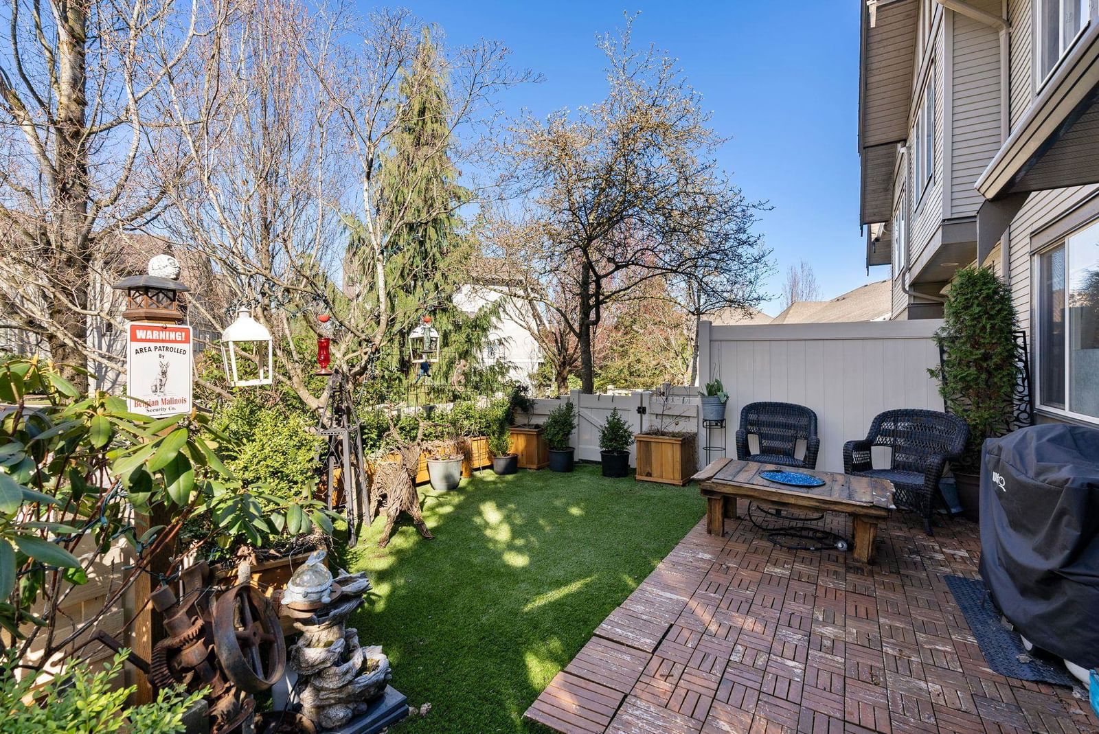 Listing Image 19