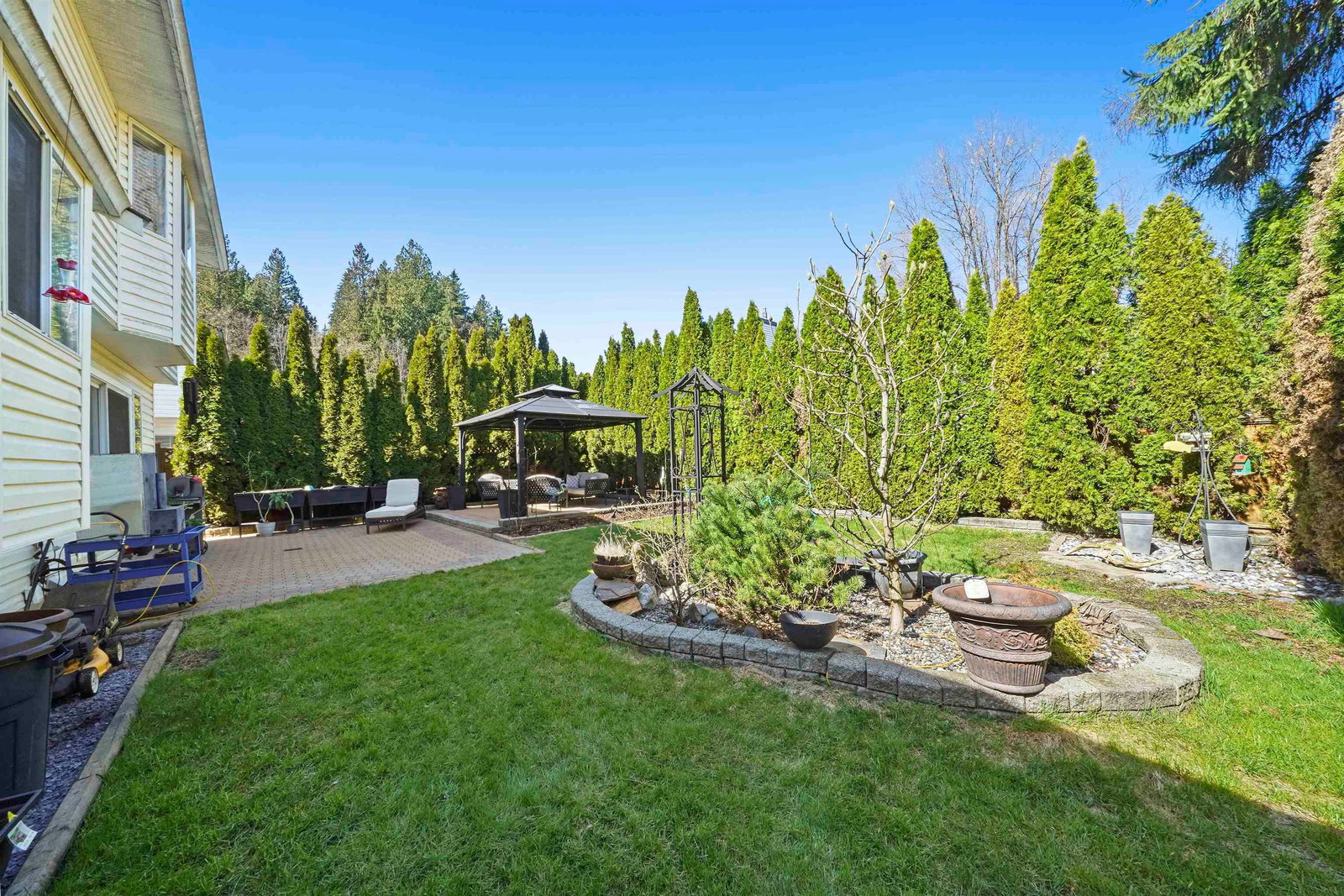 Listing Image 30