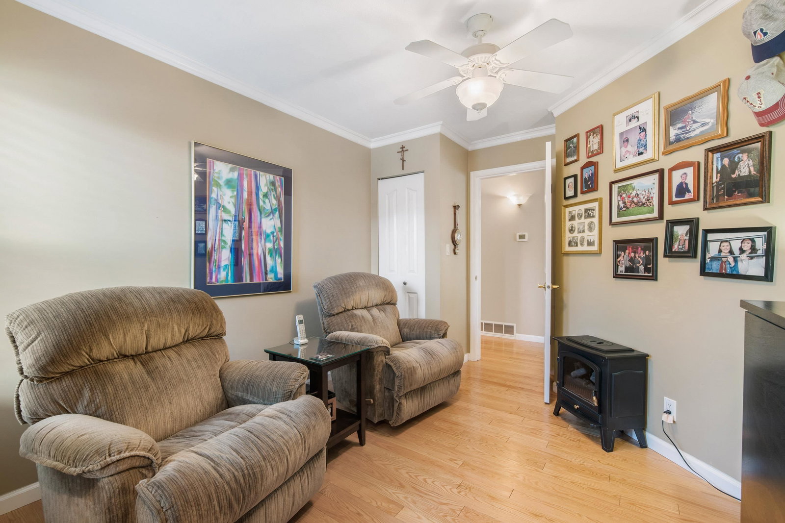 Listing Image 18