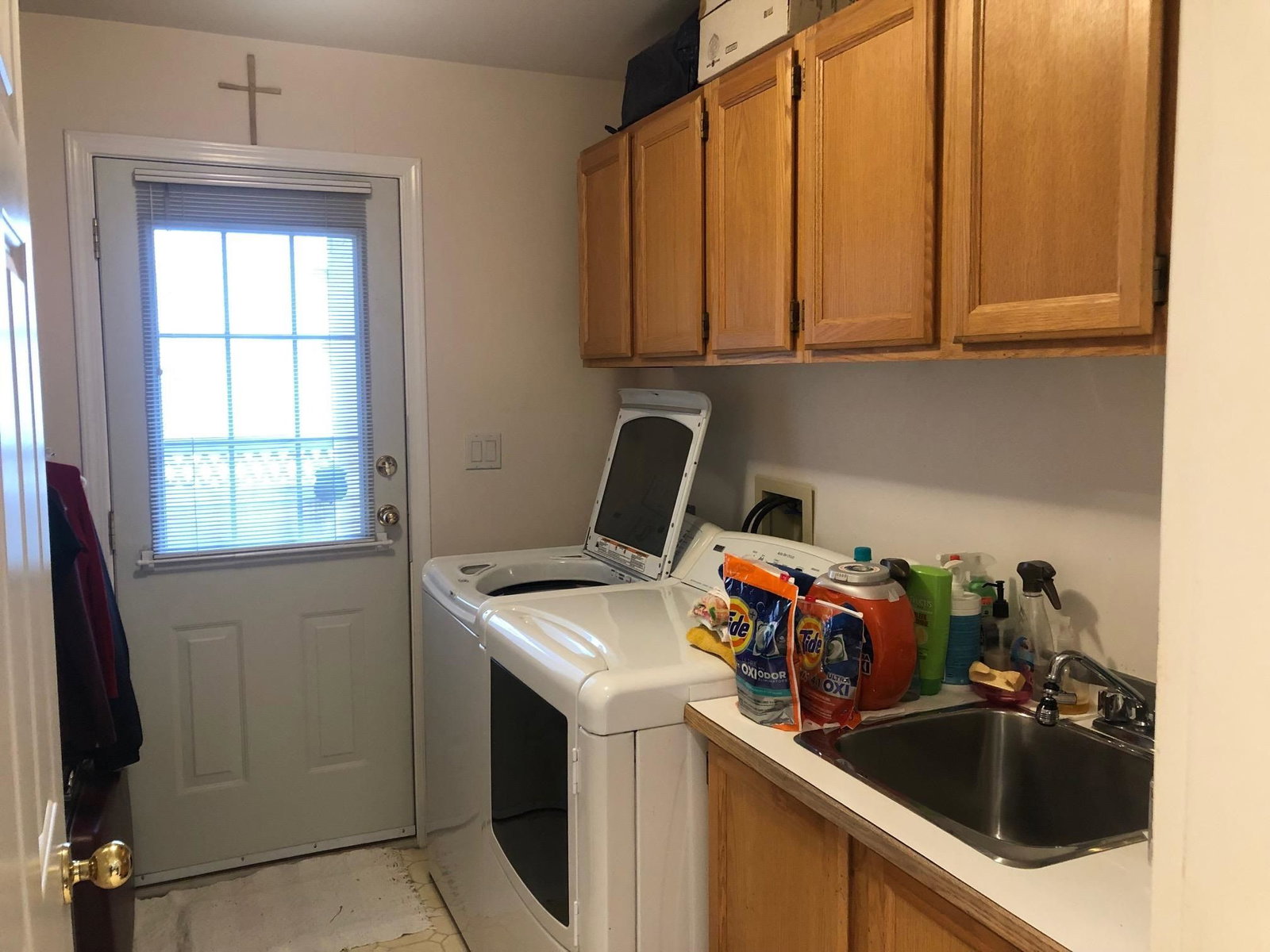 Listing Image 16