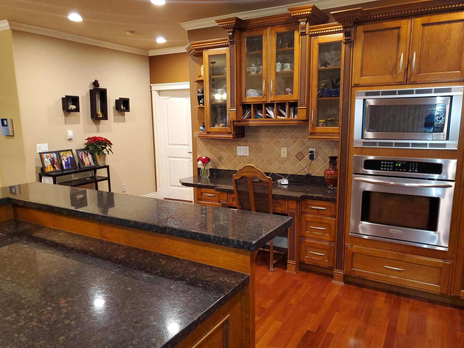 Listing Image 13