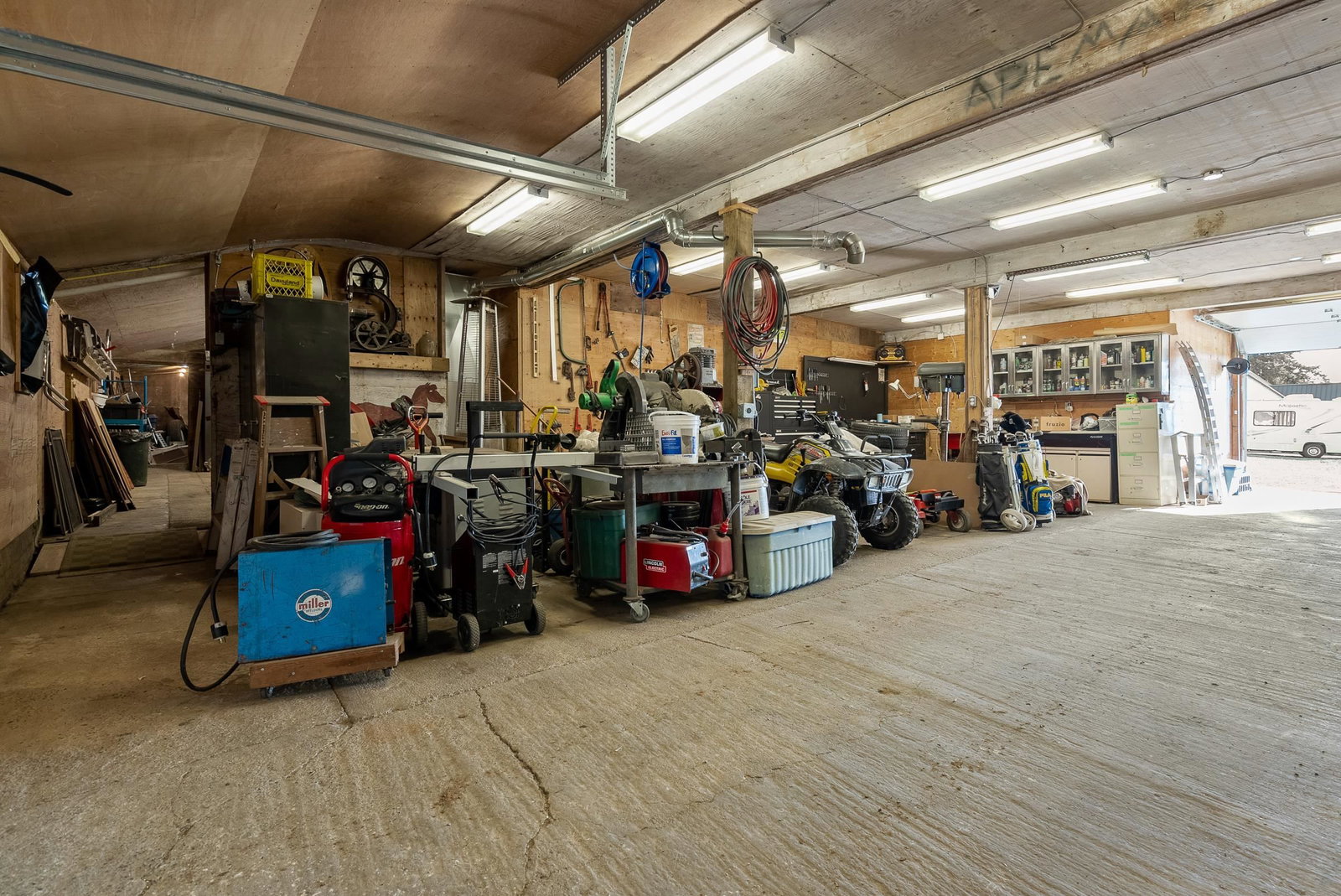 Listing Image 31