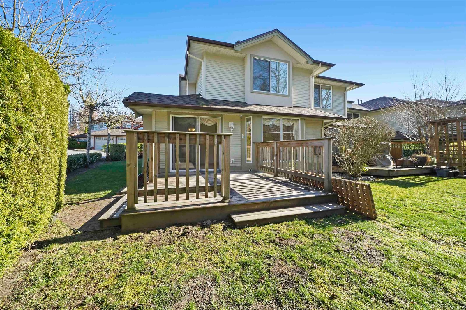 Listing Image 19