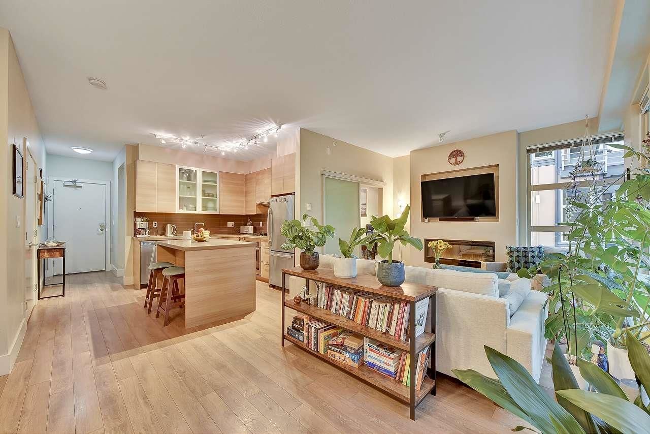 Listing Image 12
