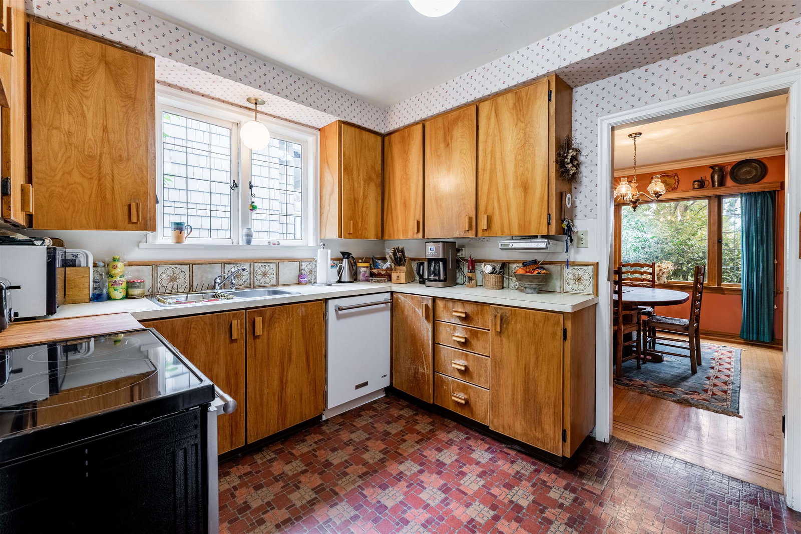 Listing Image 19