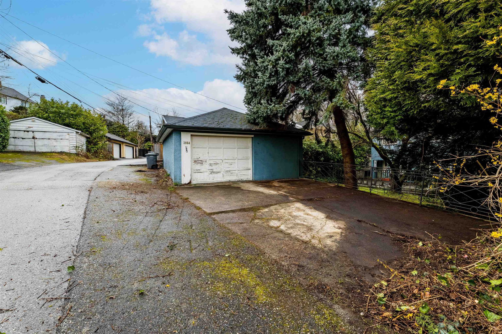 Listing Image 40