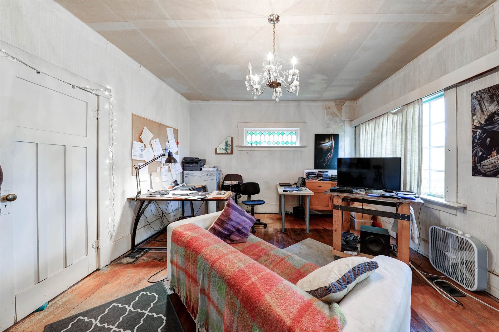 Listing Image 9