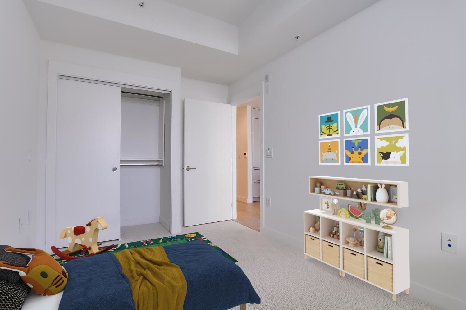 Listing Image 9
