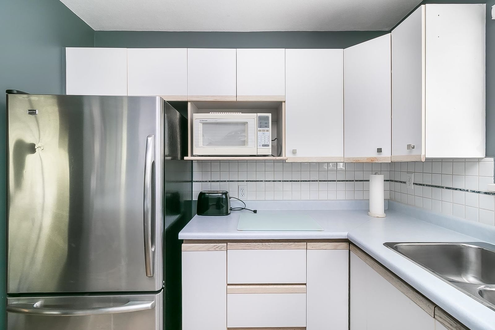 Listing Image 12