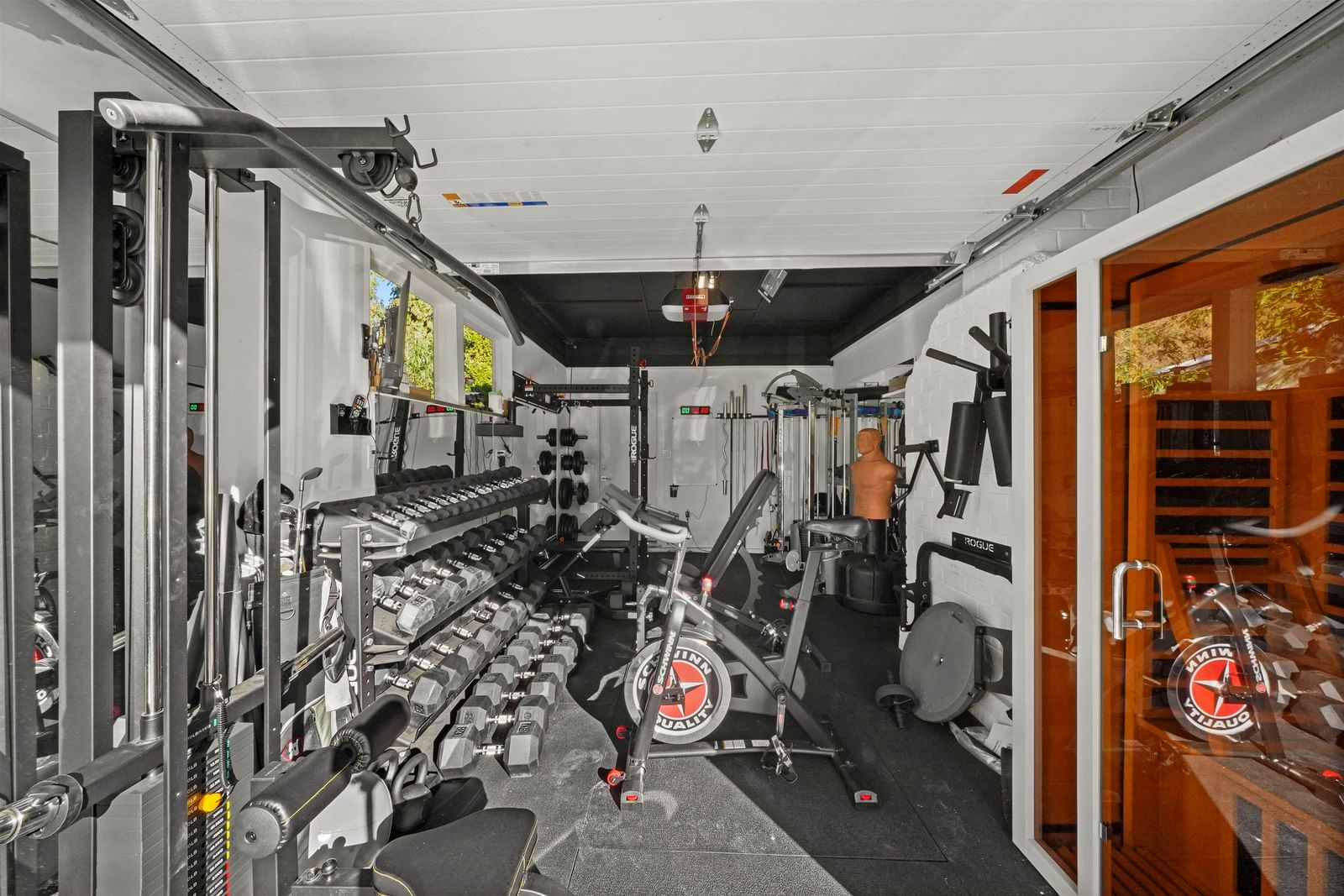 Listing Image 37