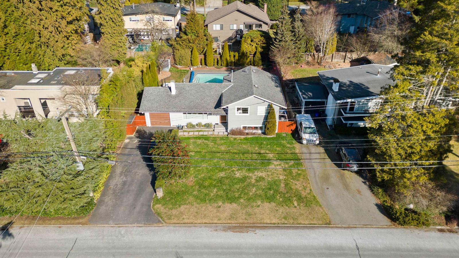 Listing Image 40
