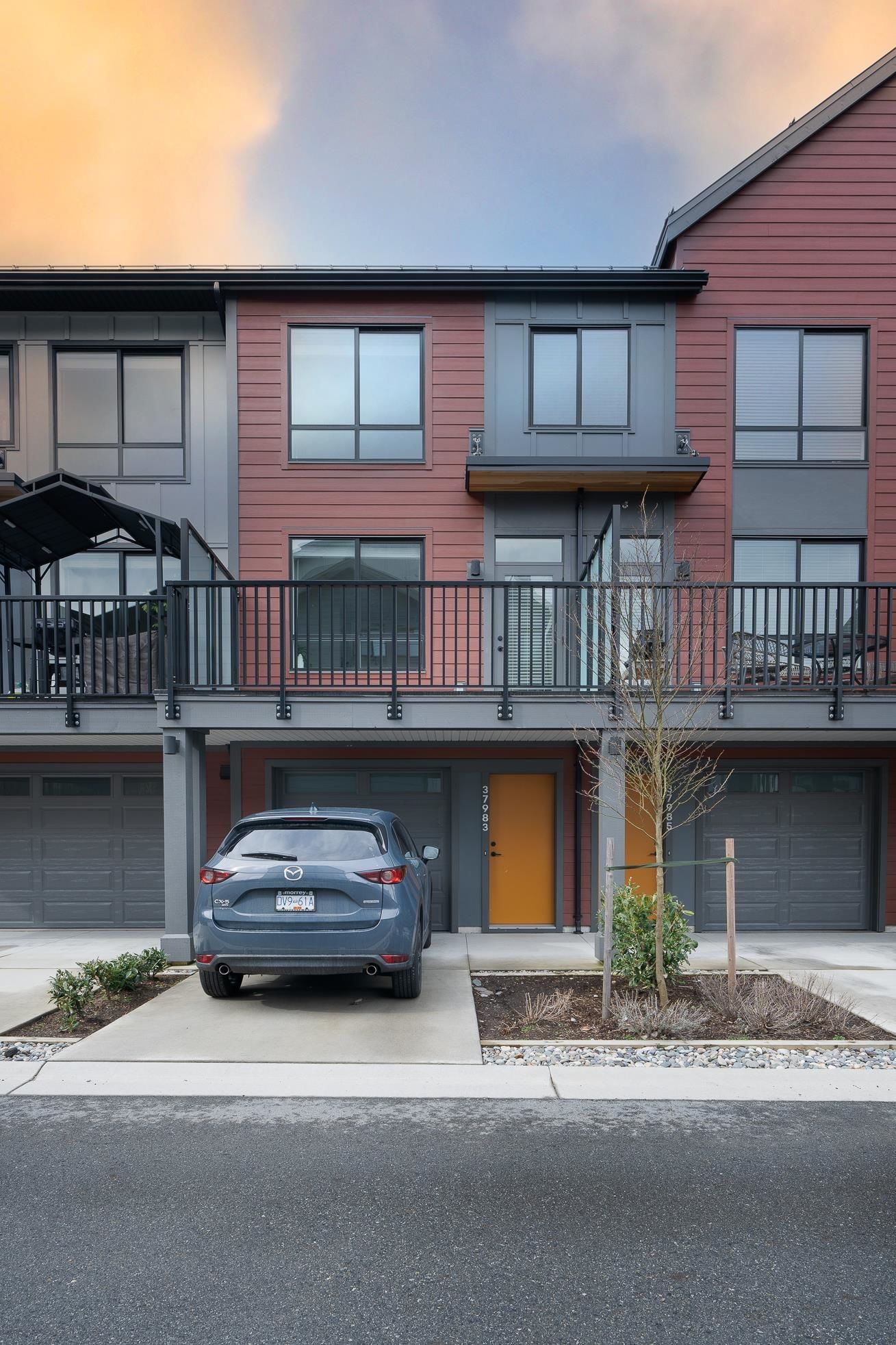 Listing Image 20