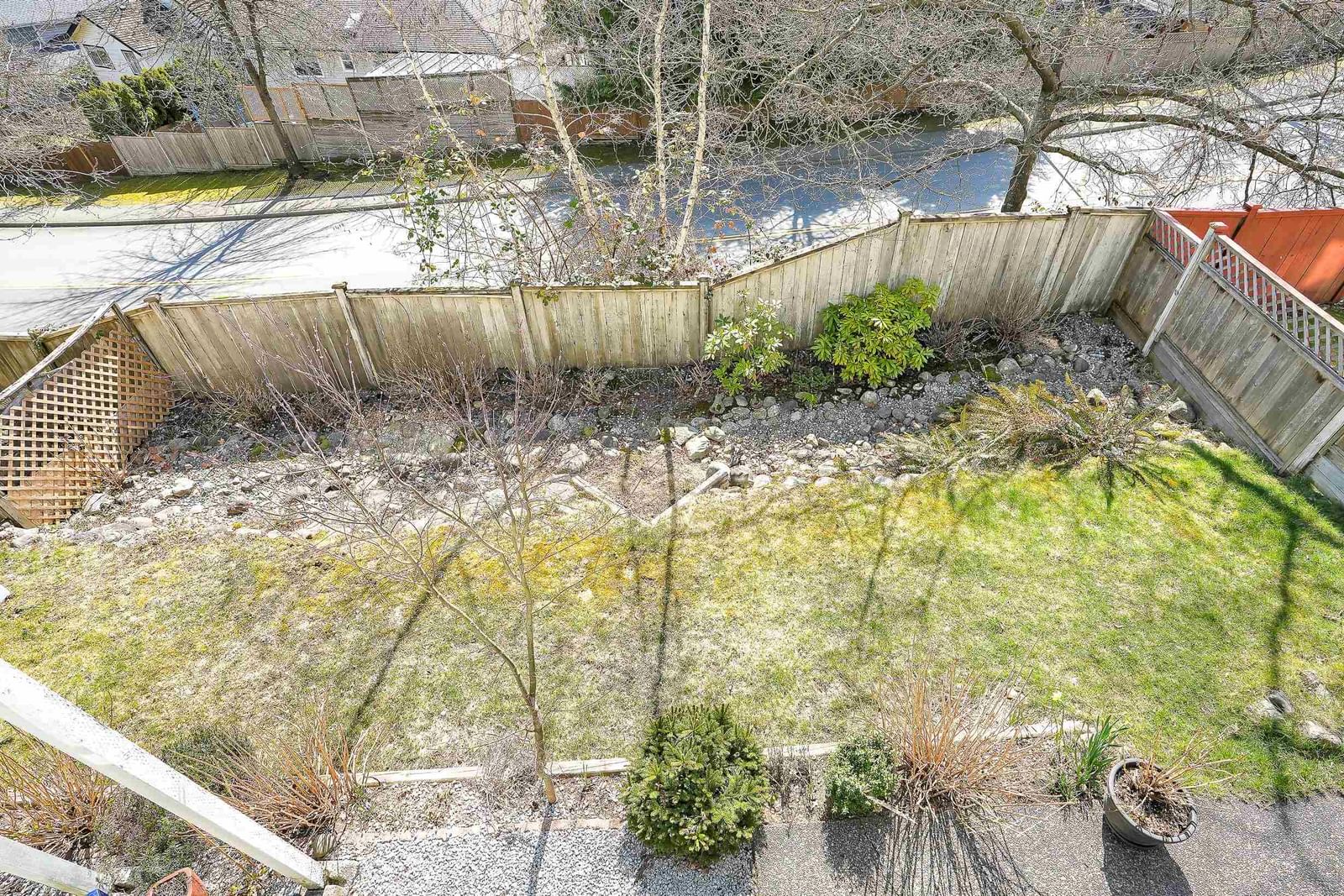Listing Image 17