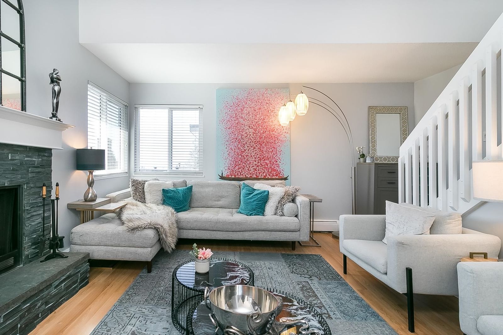 Listing Image 13