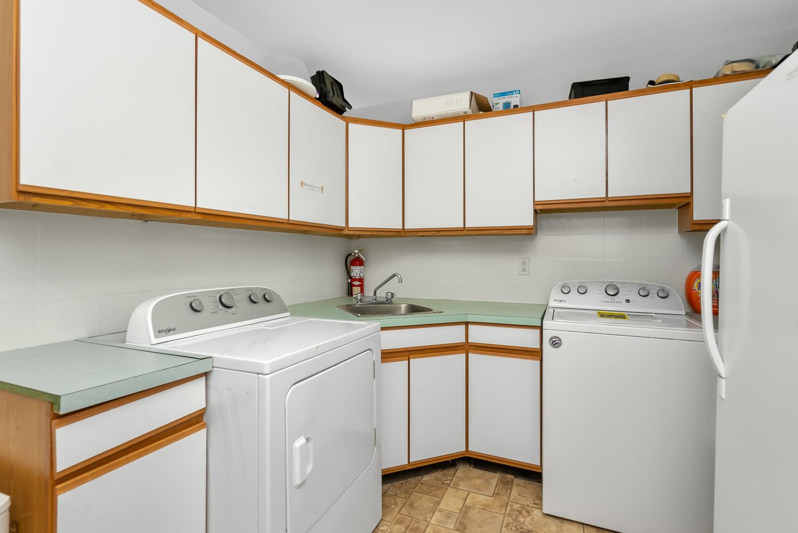 Listing Image 22
