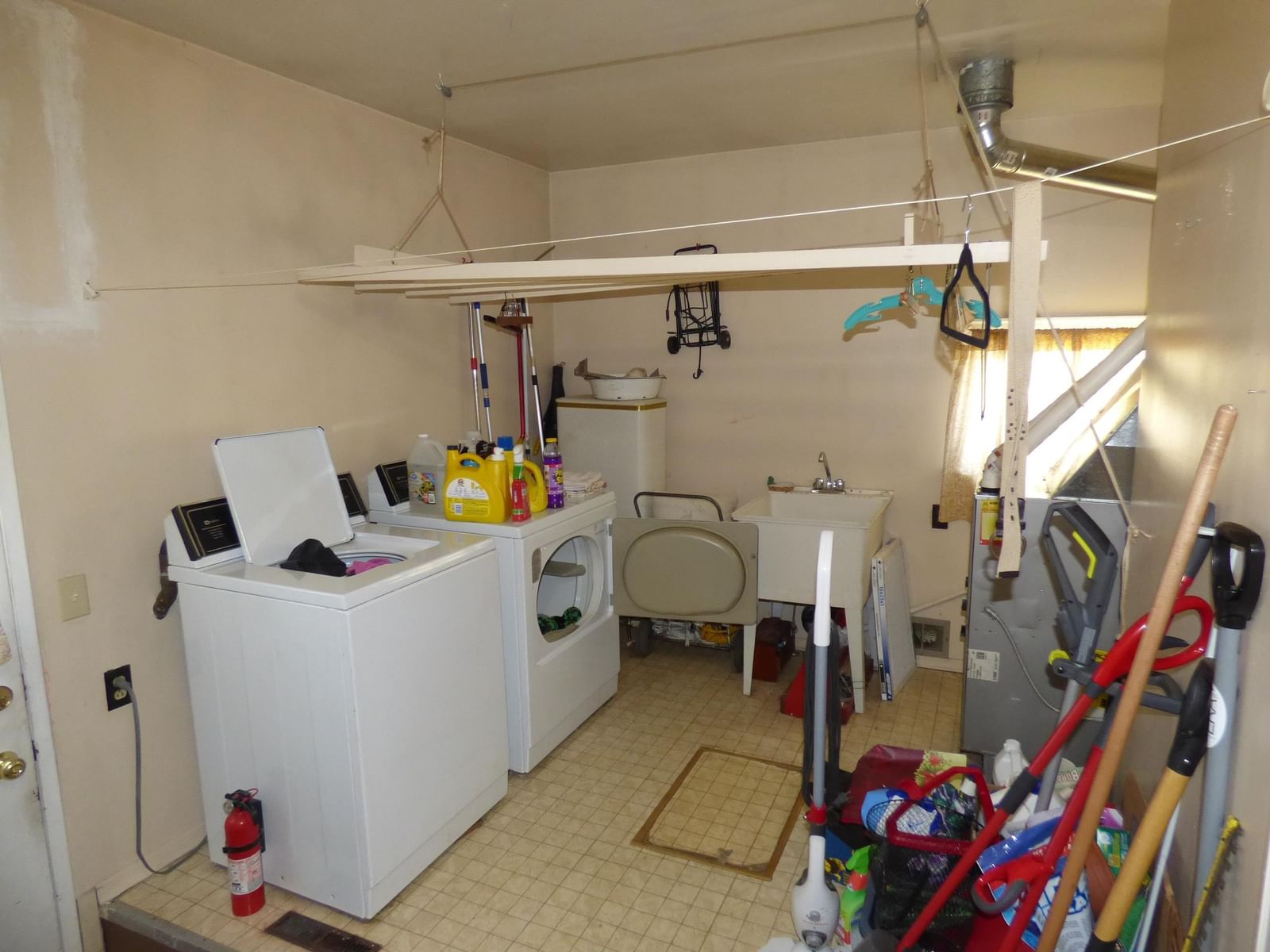 Listing Image 18