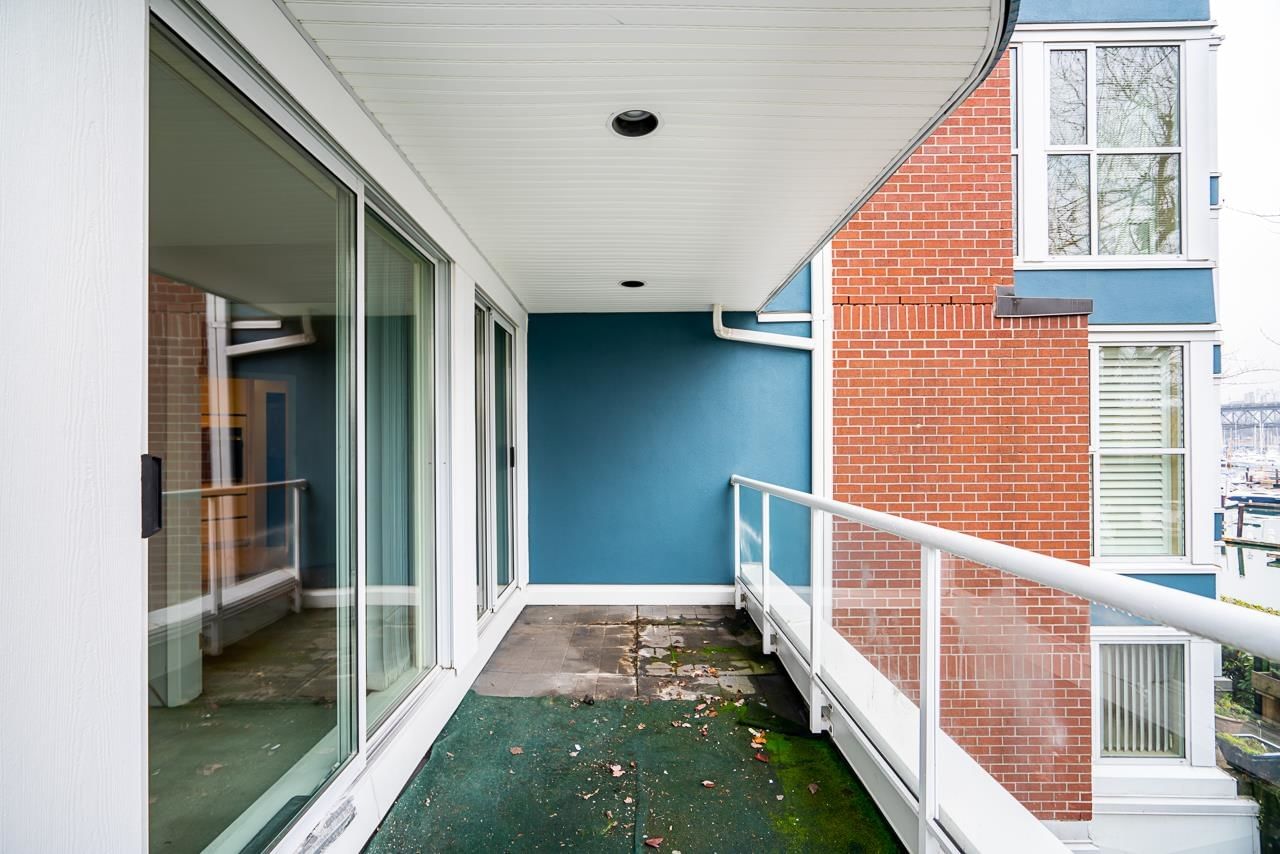 Listing Image 17