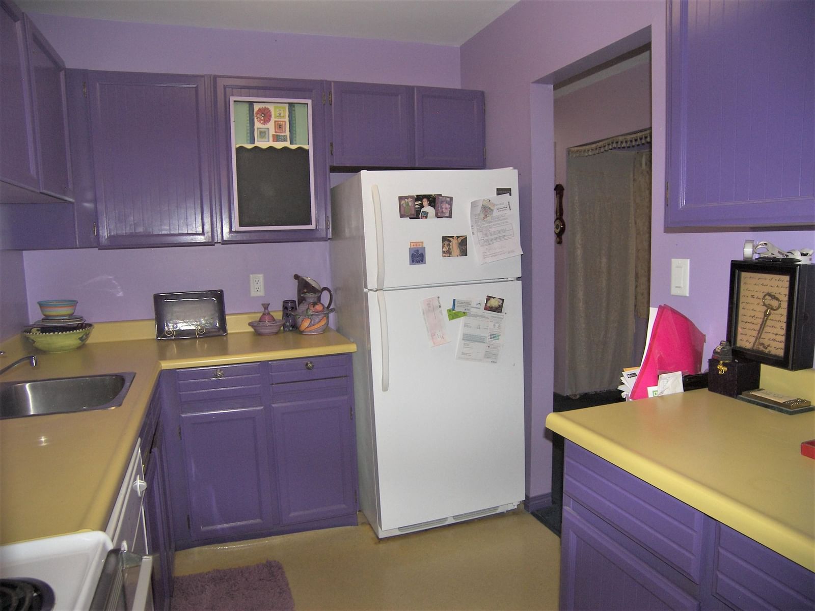 Listing Image 4