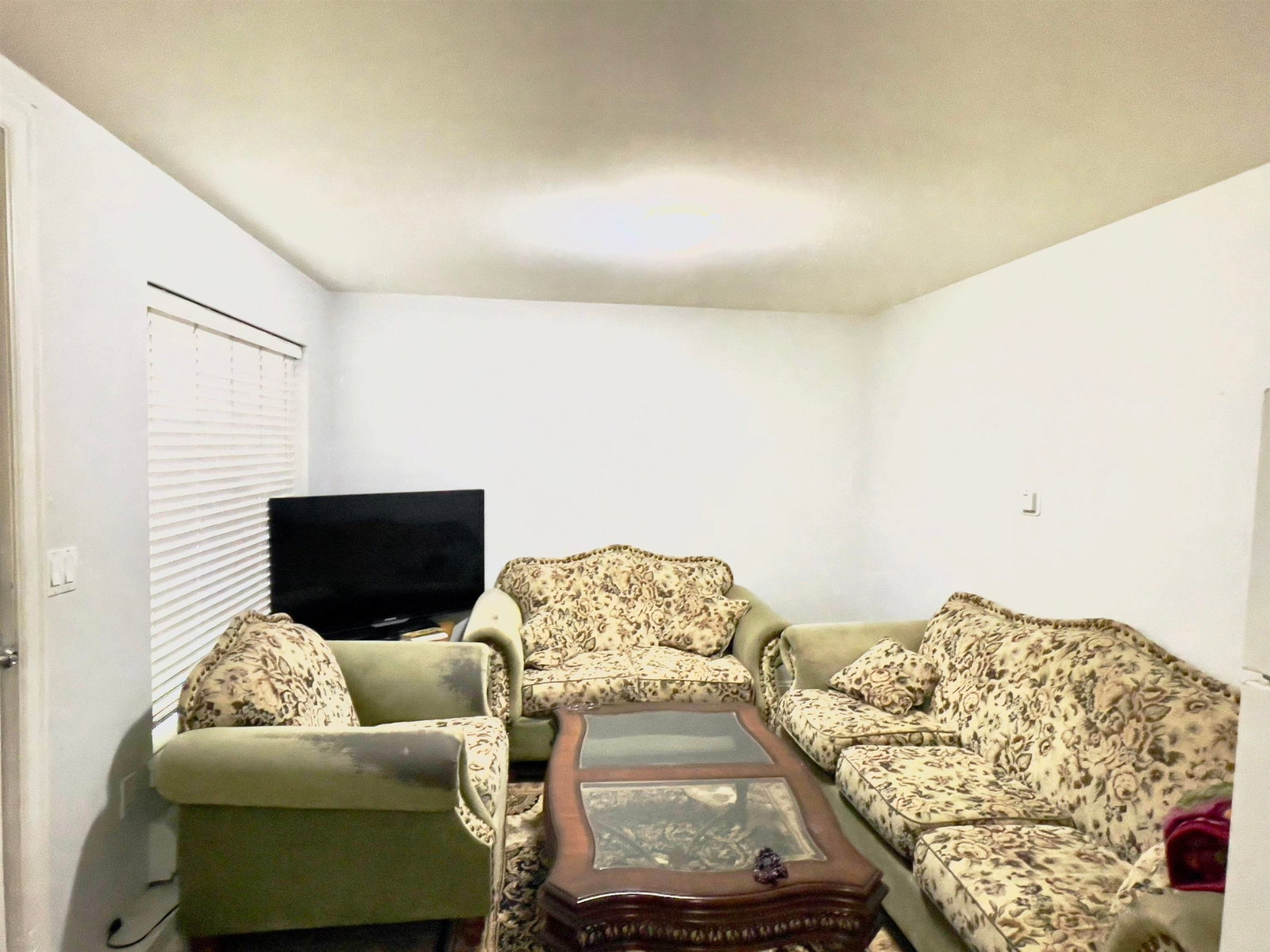 Listing Image 30
