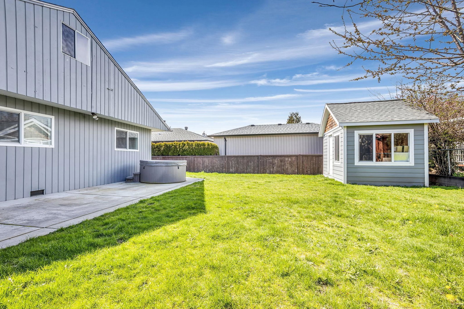 Listing Image 24