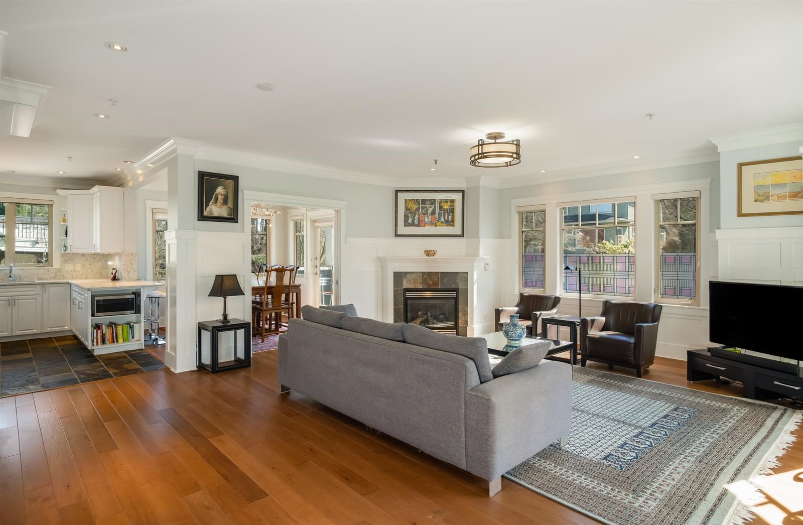Listing Image 13