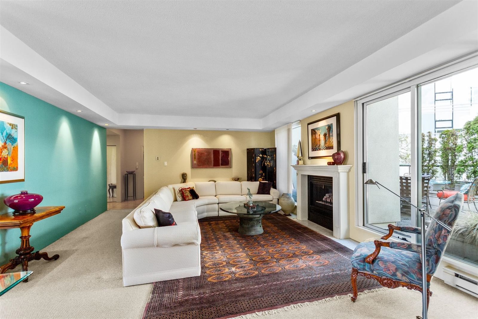 Listing Image 3