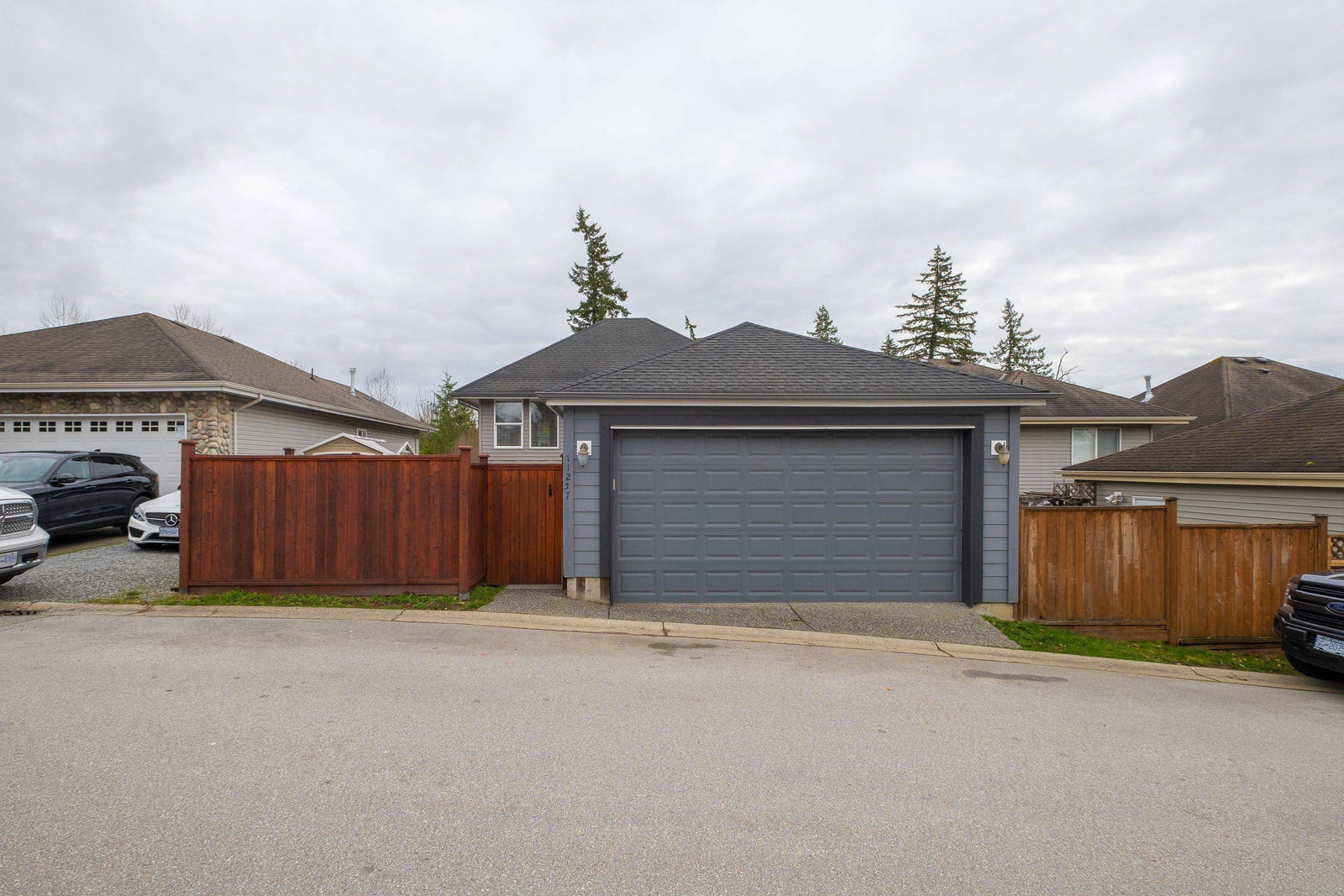 Listing Image 32