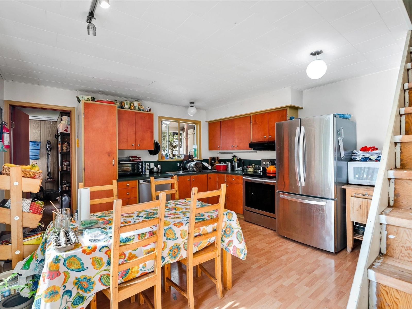 Listing Image 14
