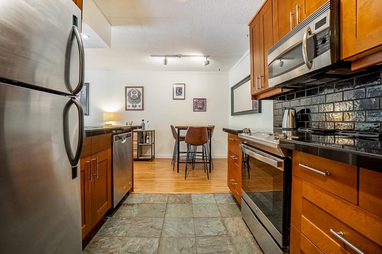 Listing Image 14