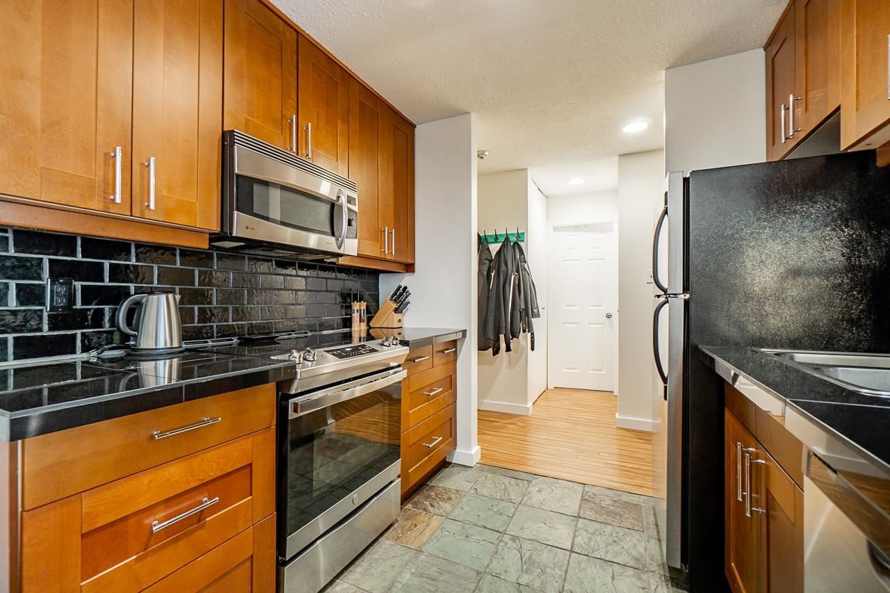 Listing Image 15