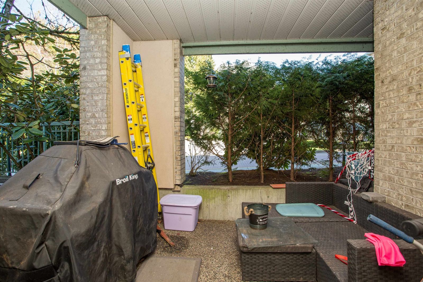 Listing Image 14