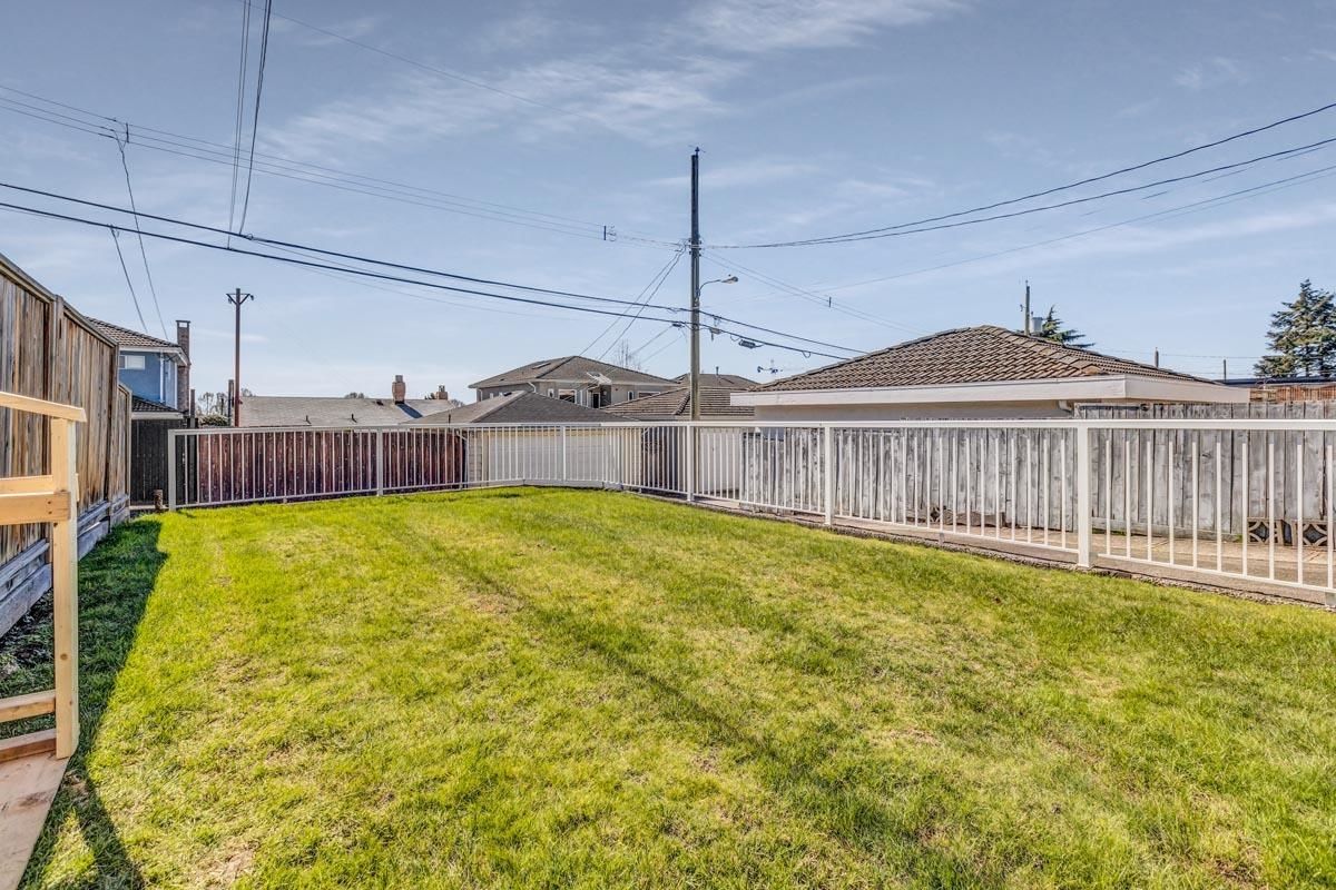 Listing Image 23