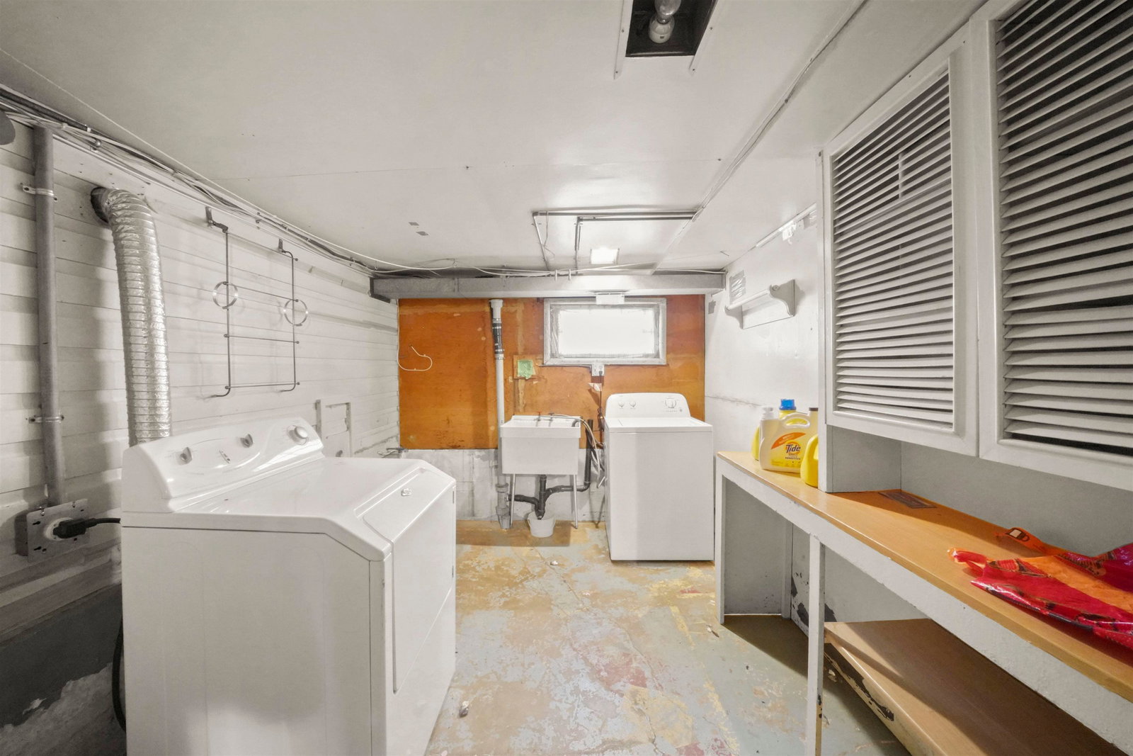 Listing Image 18