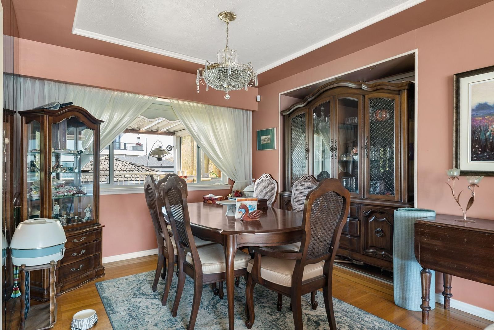 Listing Image 9