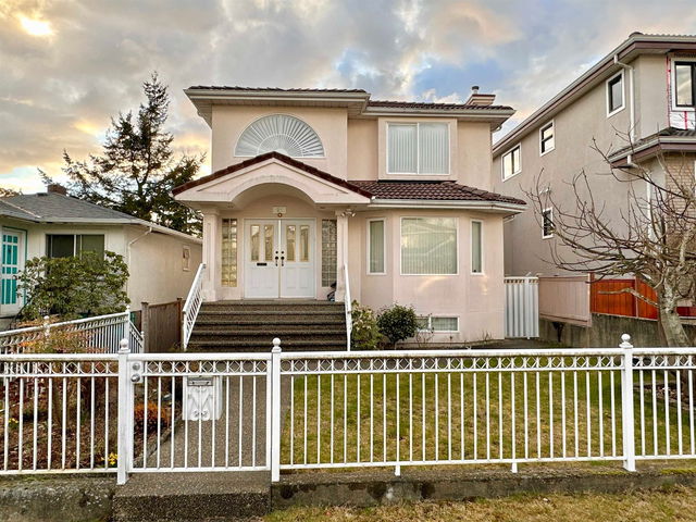 21 Grosvenor Avenue