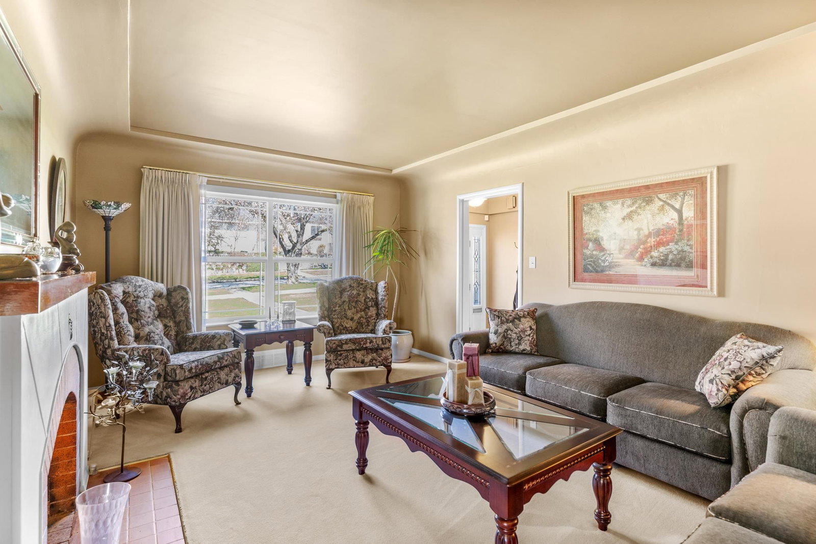 Listing Image 11