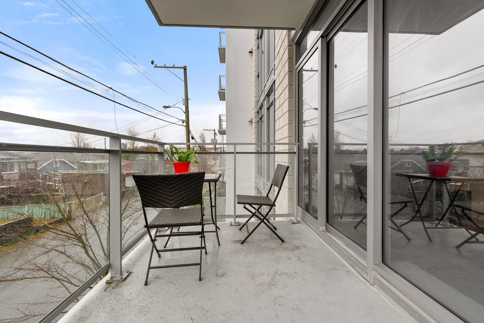 Listing Image 14