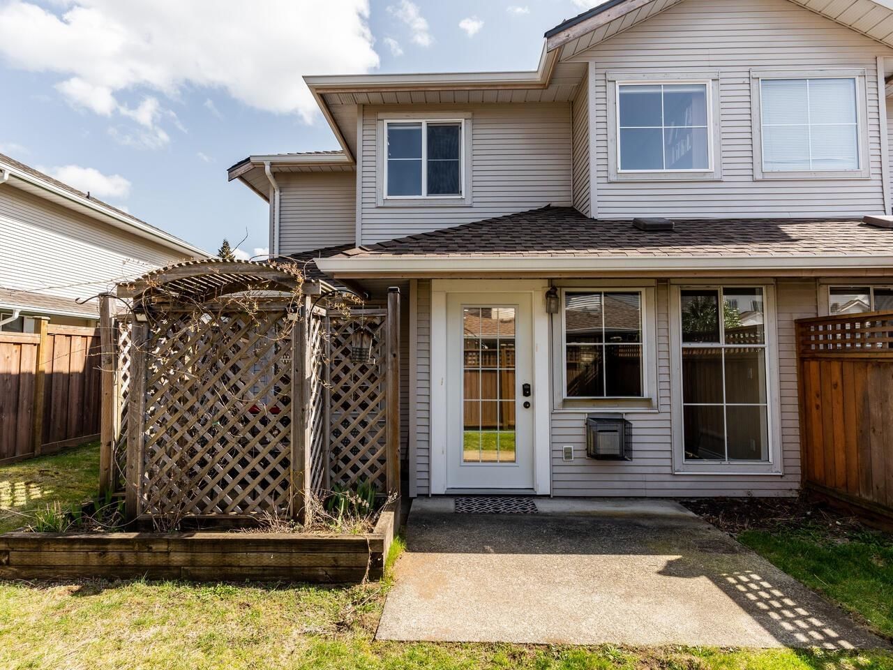 Listing Image 18