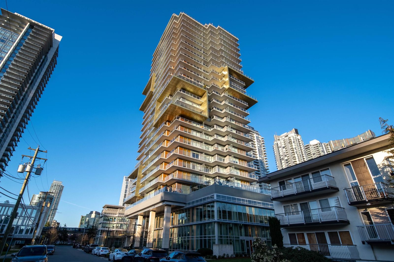 Listing Image 10