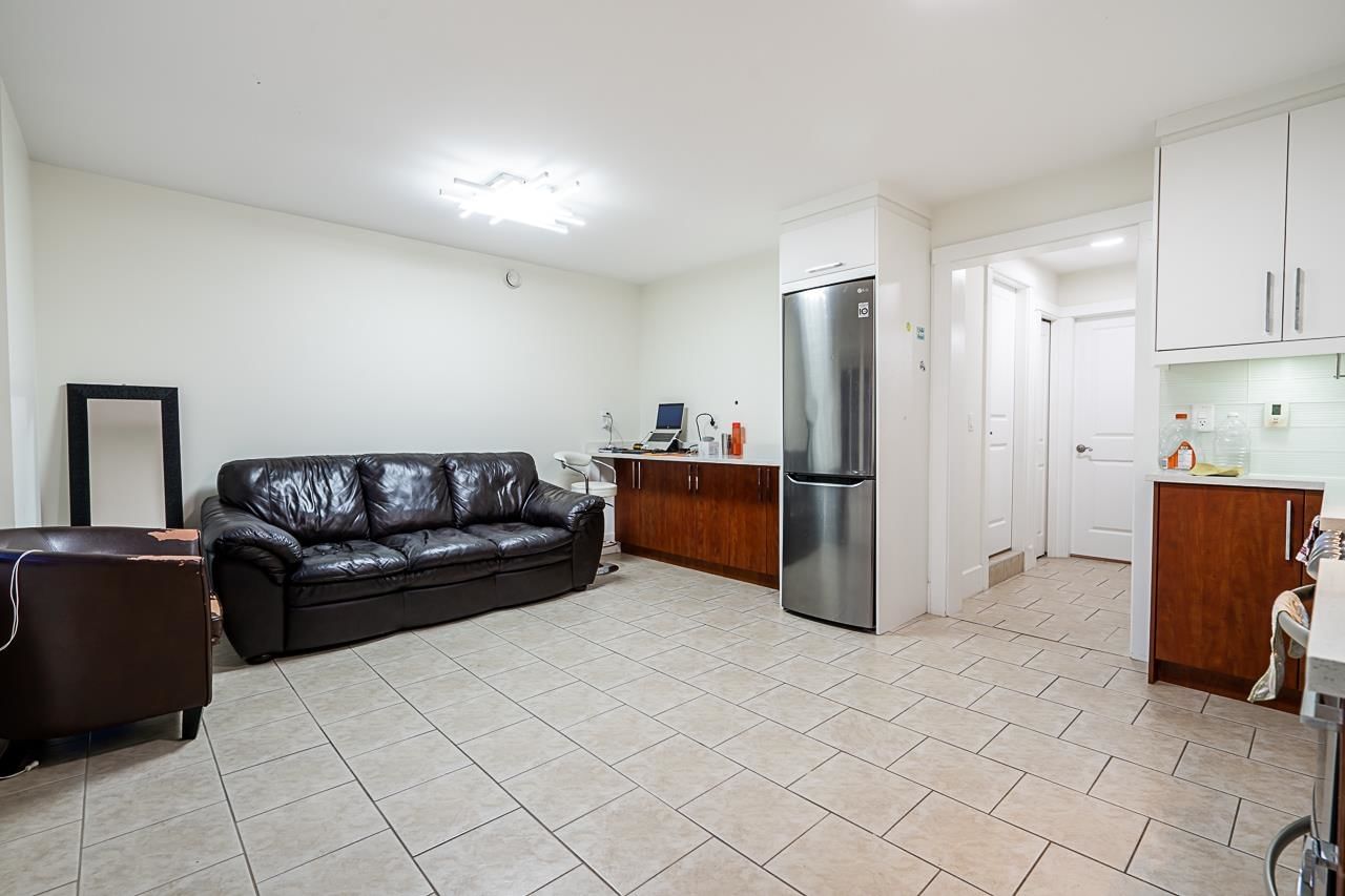 Listing Image 31
