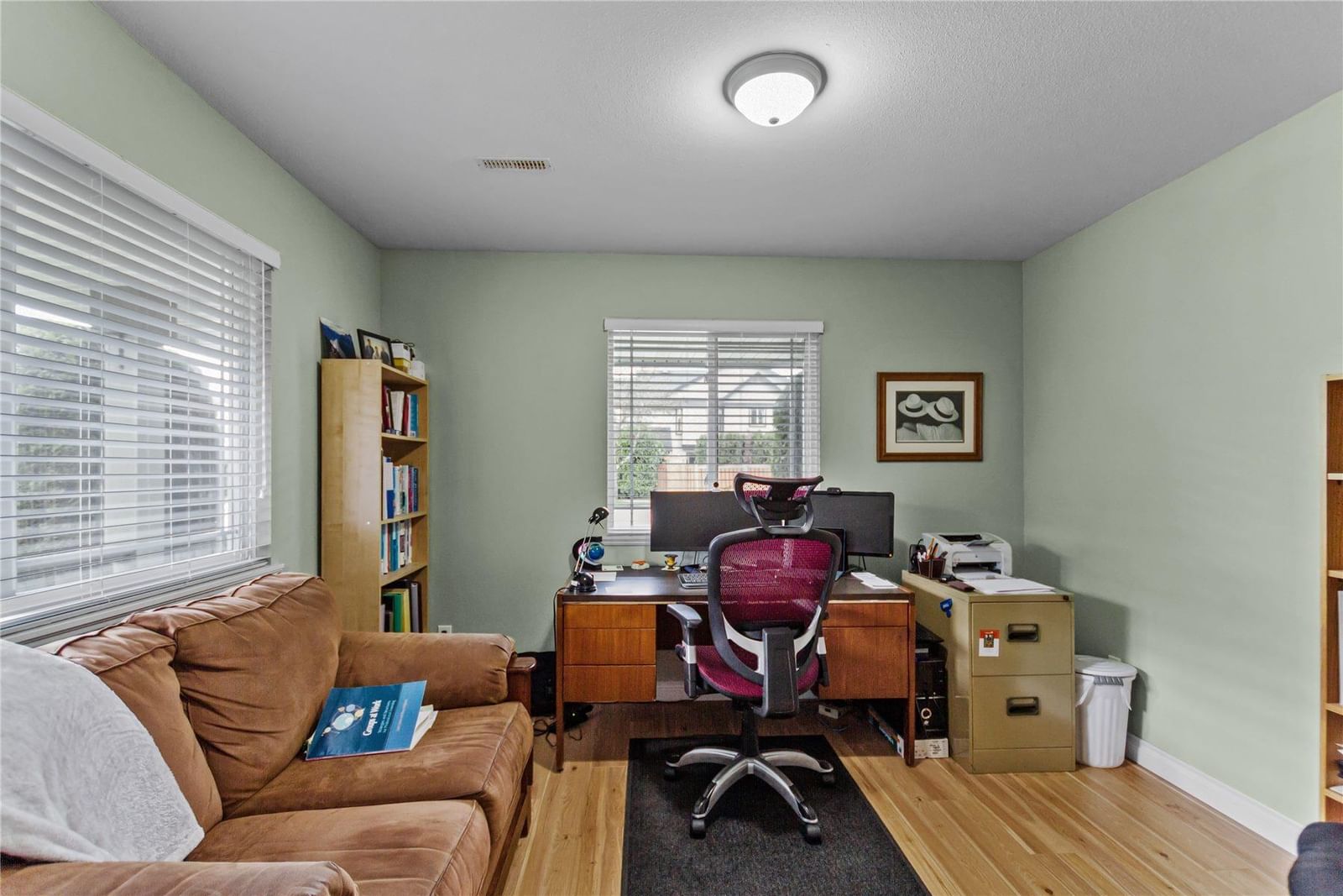 Listing Image 18