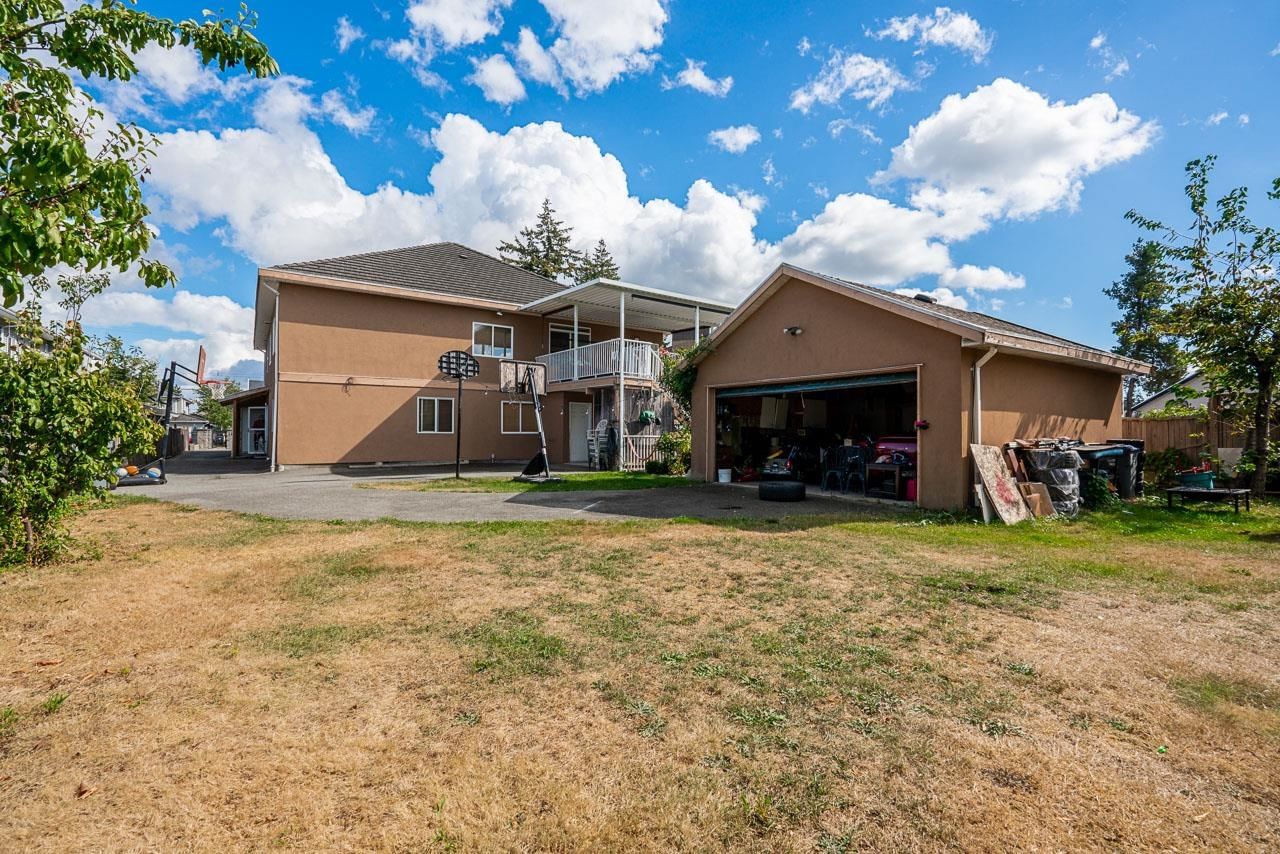 Listing Image 40