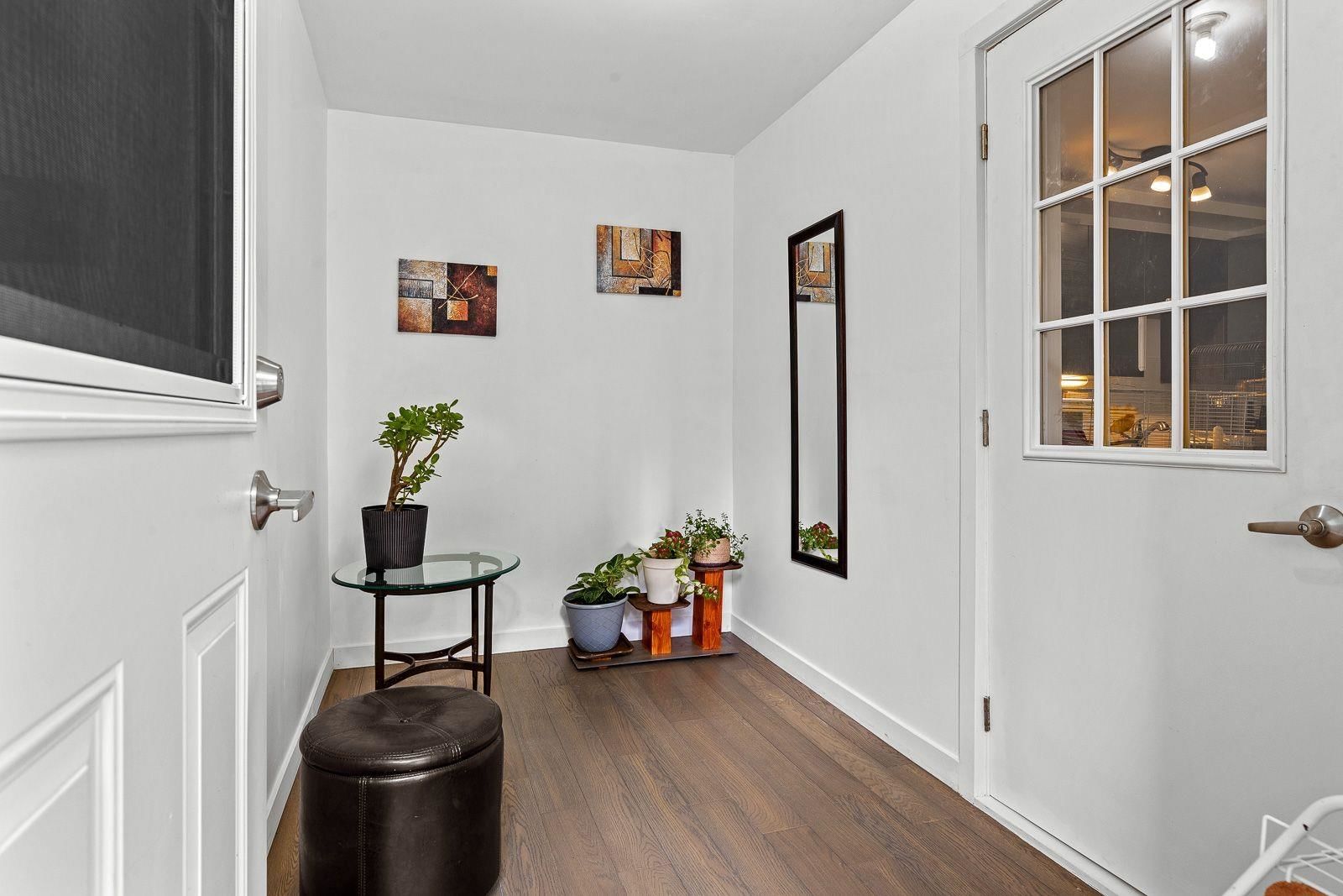 Listing Image 30