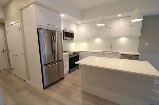 609 - 38033 Second Avenue