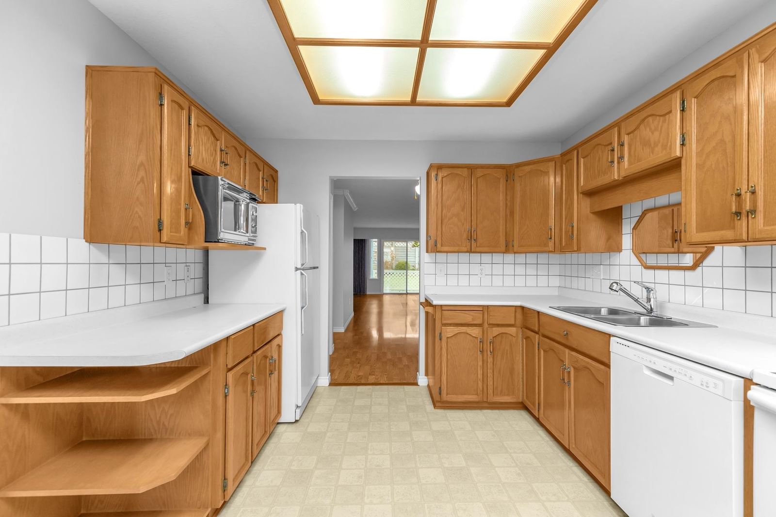 Listing Image 18