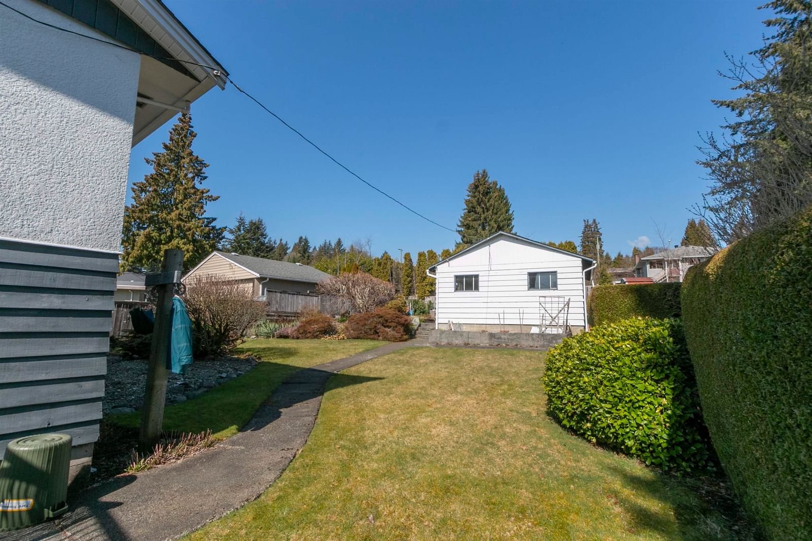 Listing Image 17