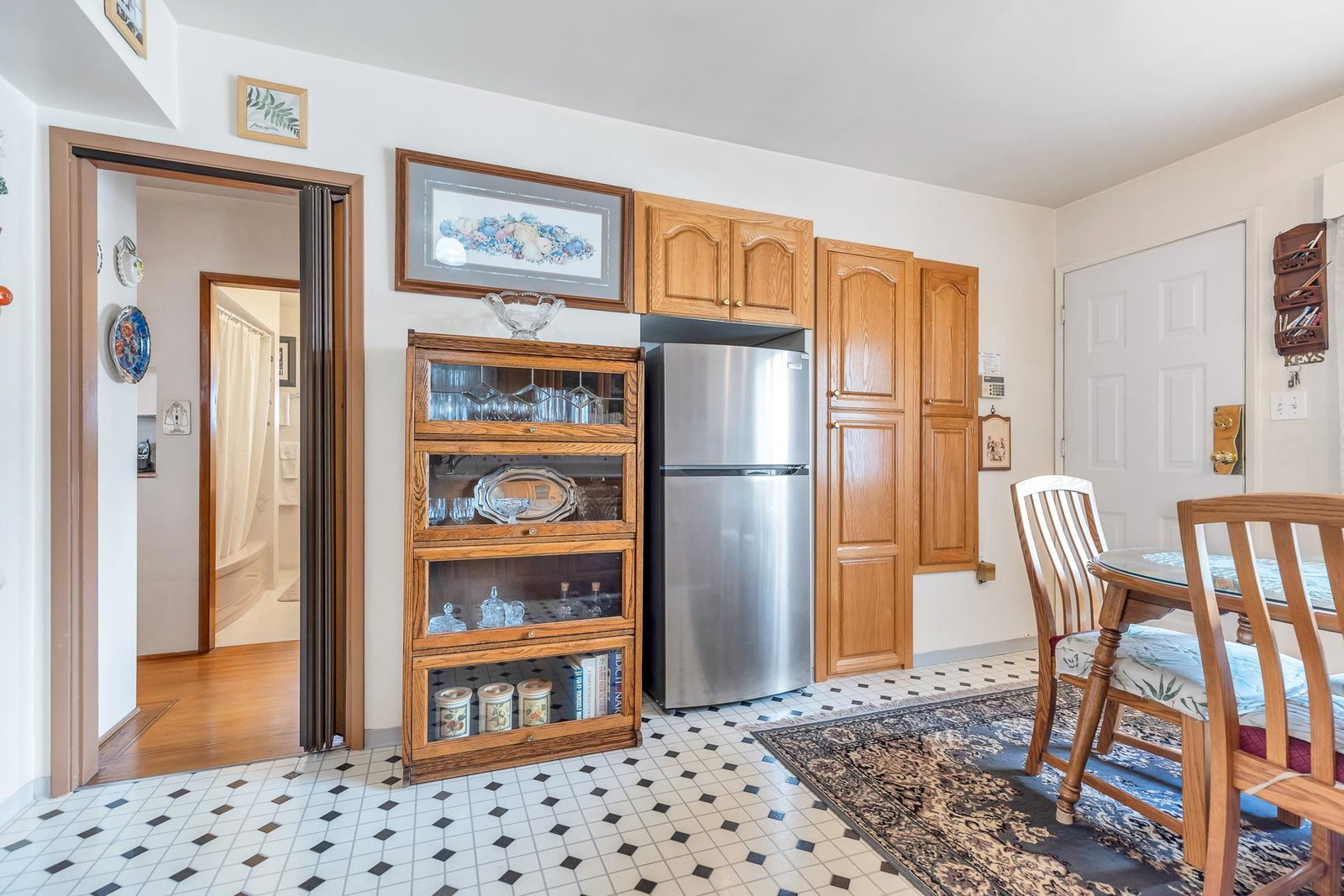 Listing Image 13