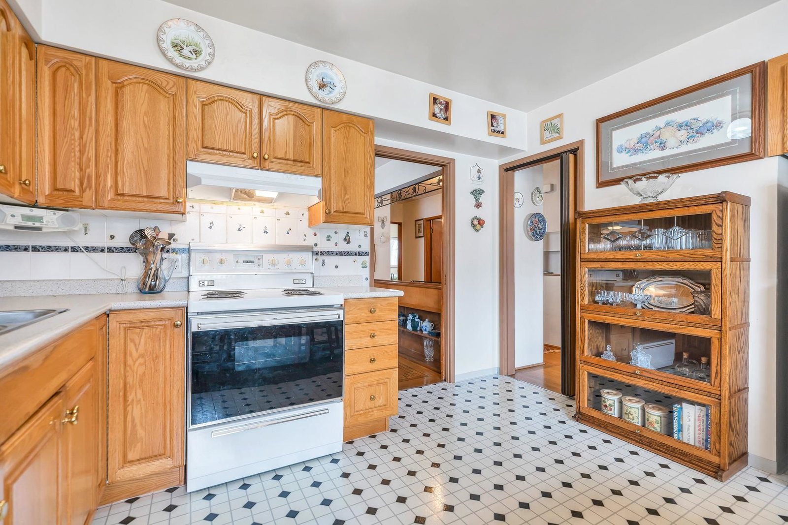 Listing Image 14