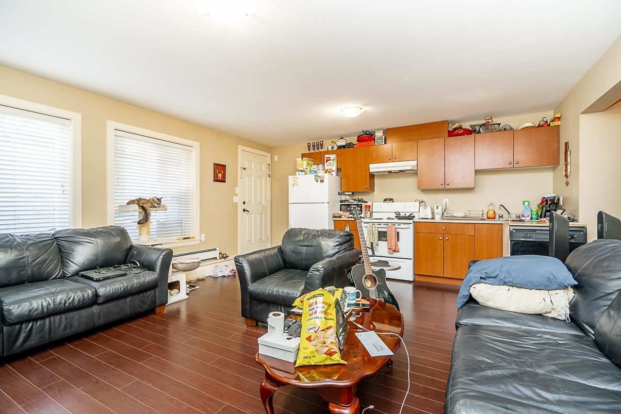 Listing Image 23
